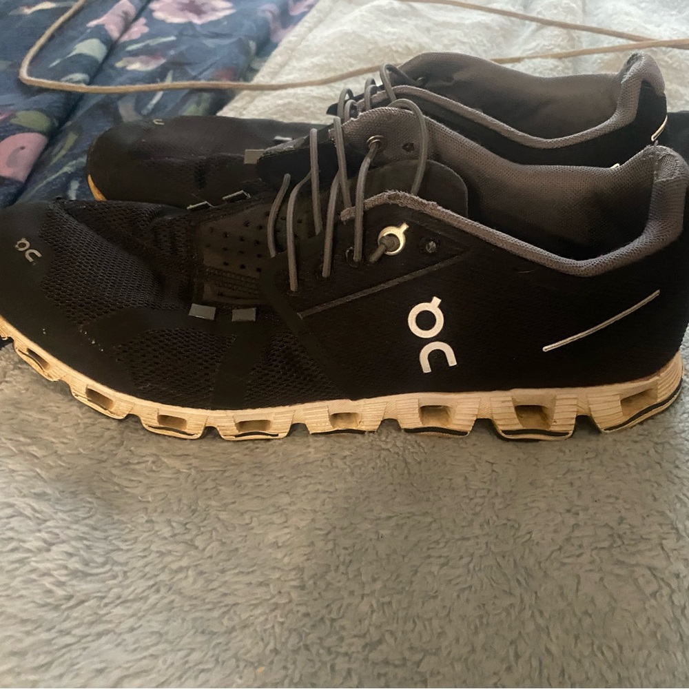On Women's Black Athletic Shoes